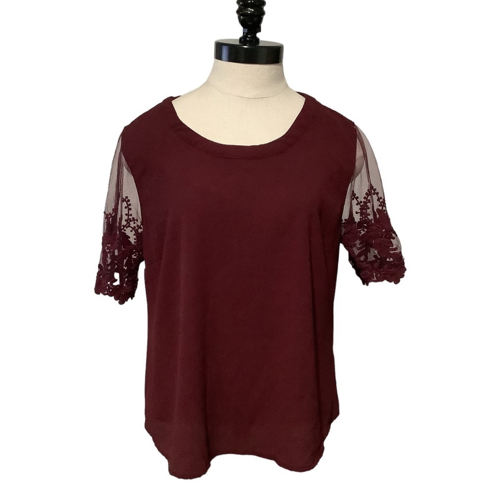 KALI Sheer Short Sleeves with Appliqué Design - Size L